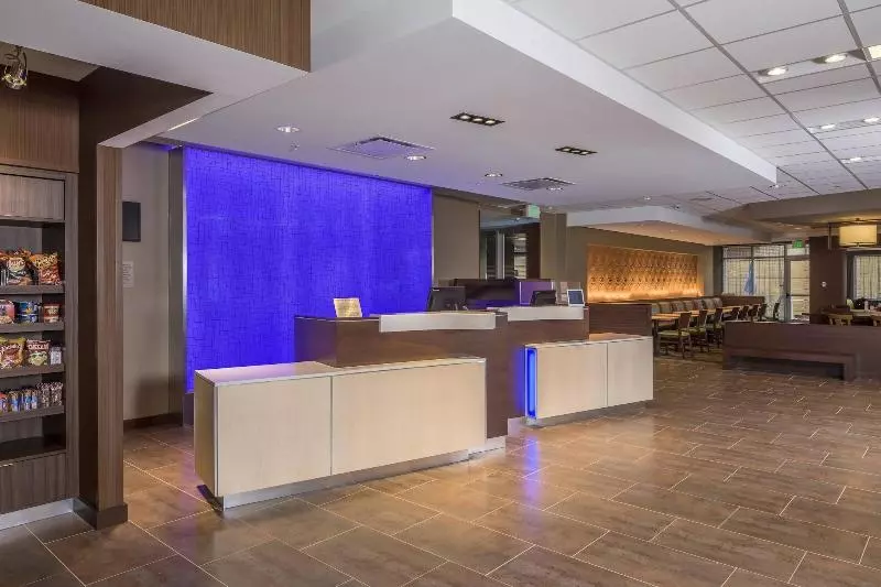 Hotelli Fairfield Inn & Suites By Marriott Pittsburgh North/mccandless Crossing