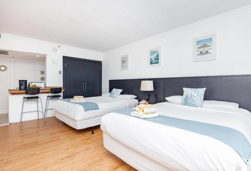 בית מלון כפרי Girasole Rentals Suites