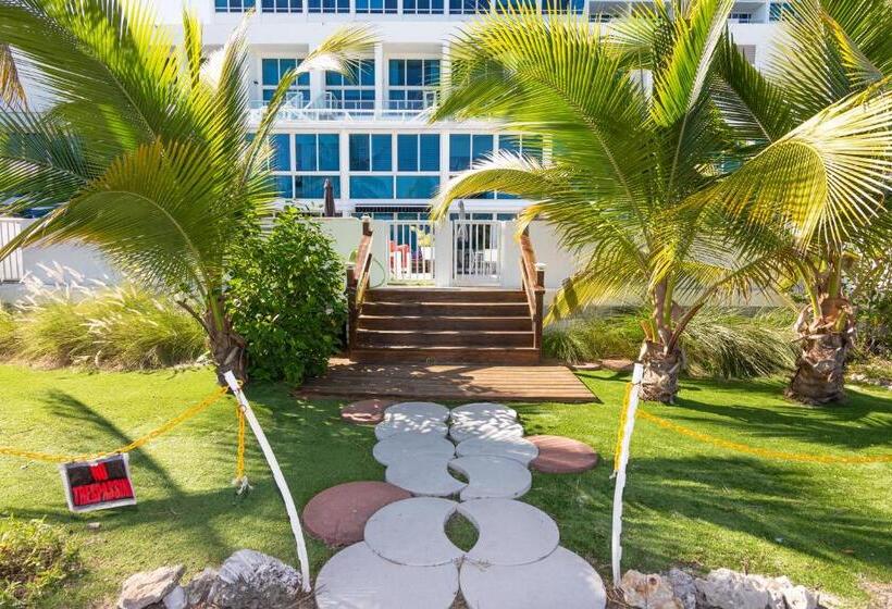 בית מלון כפרי Girasole Rentals Suites