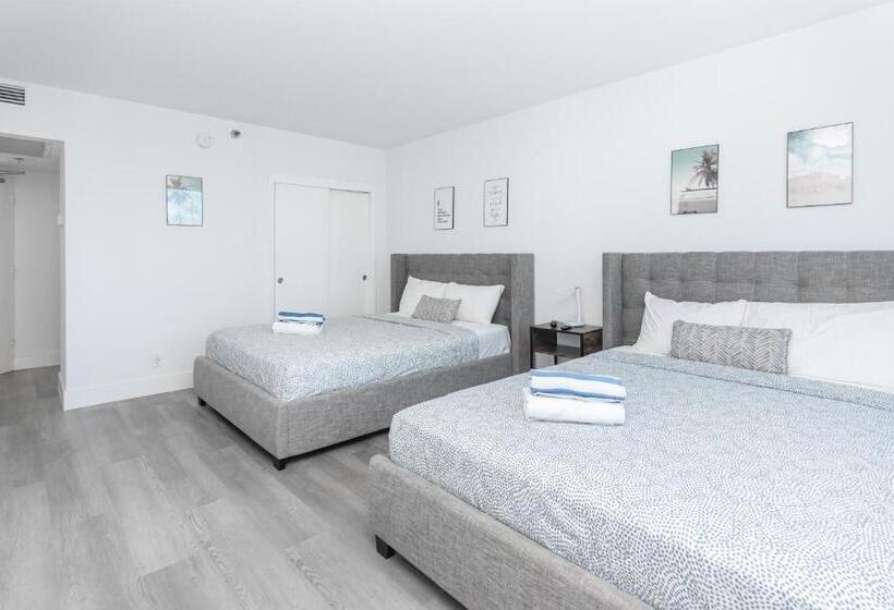 בית מלון כפרי Girasole Rentals Suites