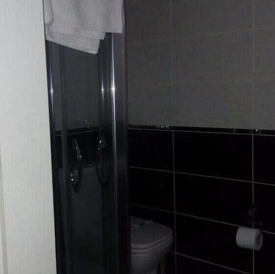 هتل Lena Central Flats