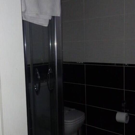 هتل Lena Central Flats