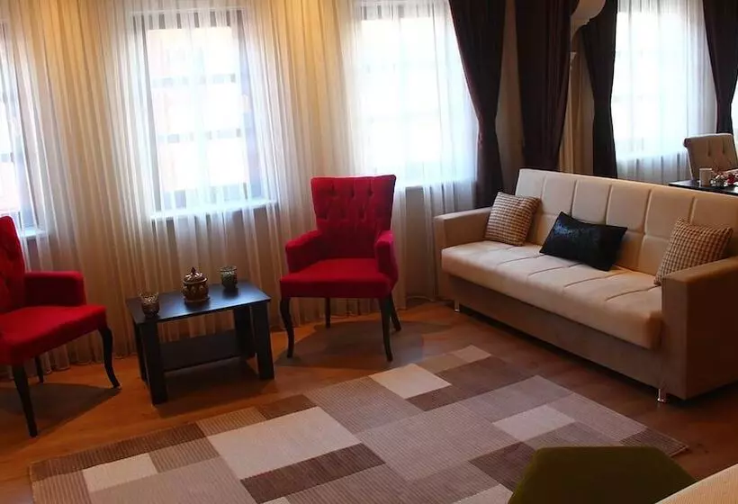 هتل Lena Central Flats