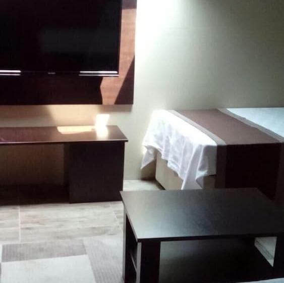 هتل Lena Central Flats