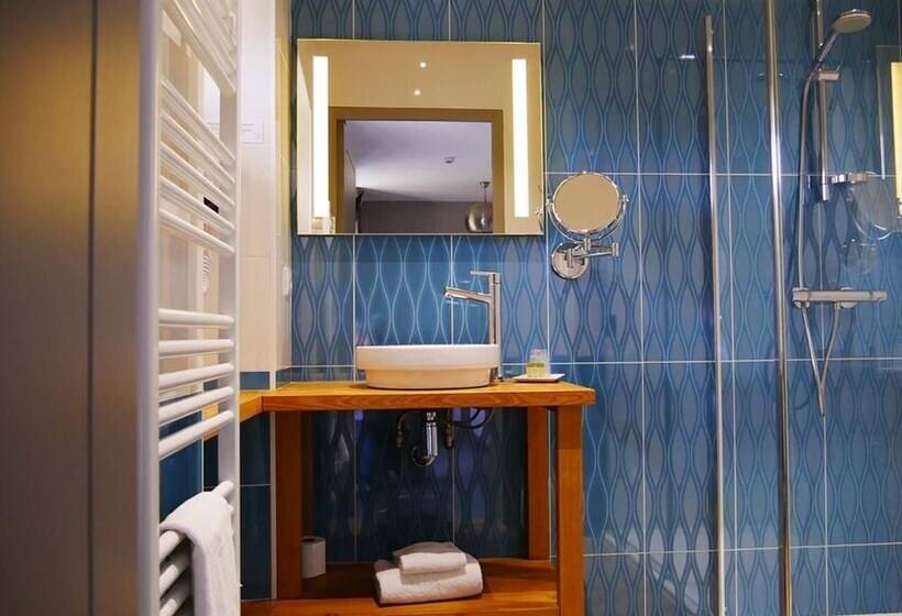 Hotel Logis Auberge De L Abbaye