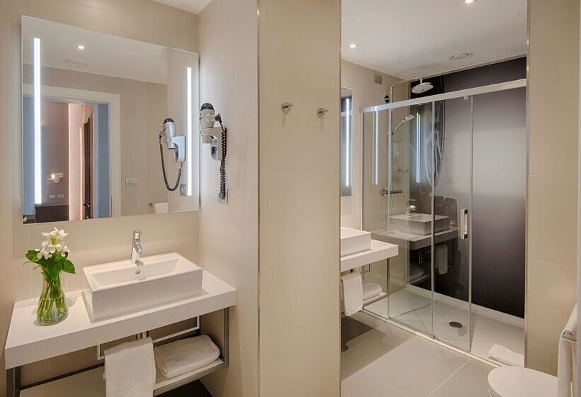 Avani Rio Novo Venice Hotel   Previously Nh Venezia Rio Novo