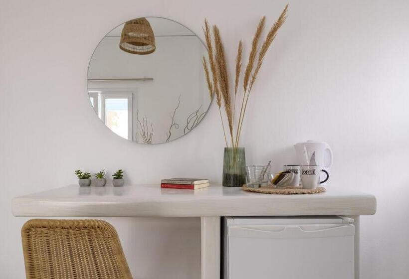 בית מלון כפרי Perissa El Mar Rooms