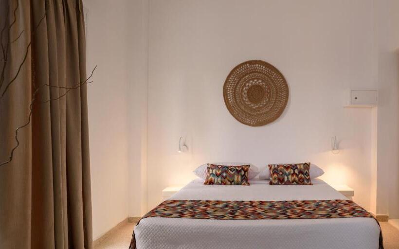 בית מלון כפרי Perissa El Mar Rooms