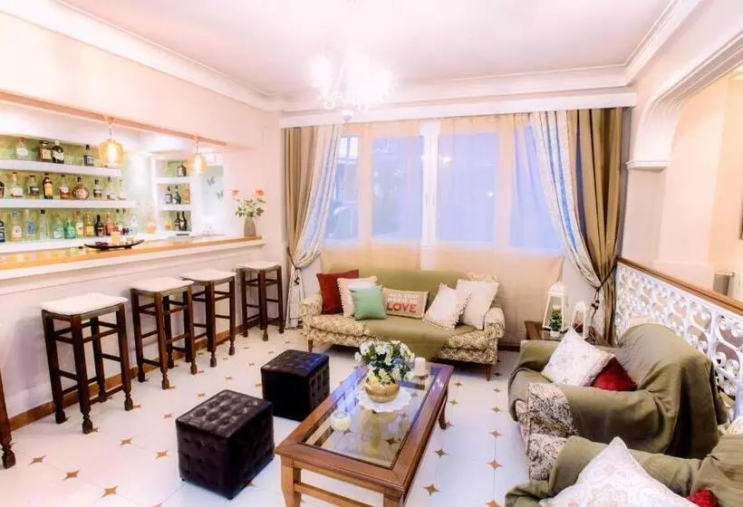 Hotelli Sirena Beach