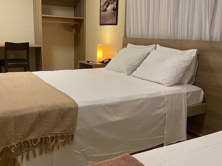 ホテル Pousada Tropical Ilhas