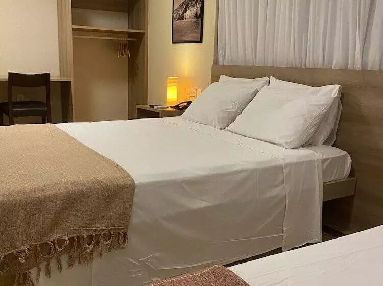 Hotelli Pousada Tropical Ilhas