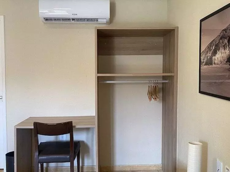 Hotelli Pousada Tropical Ilhas