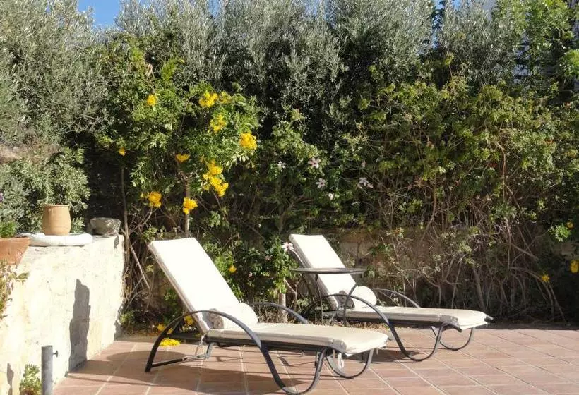 Hotelli Villen Phaestias