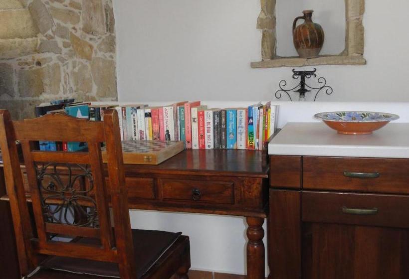 فندق Villen Phaestias