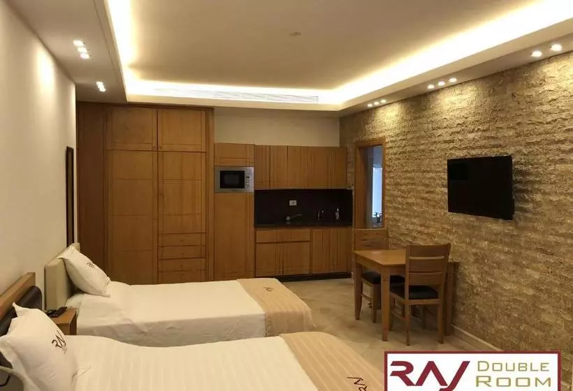 هتل Raj