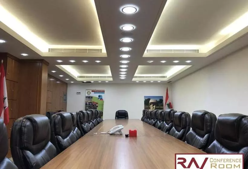 هتل Raj