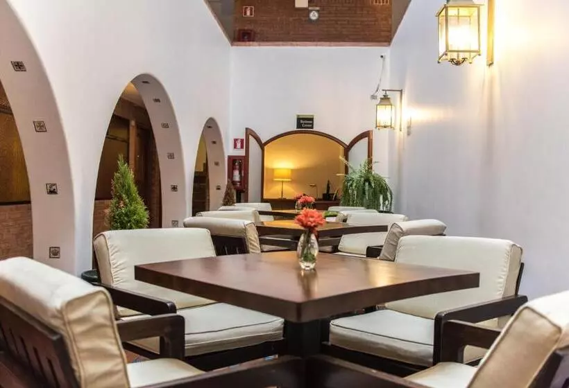 Apart Hotel El Doral