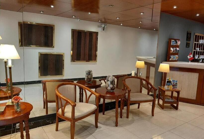 Apart Hotel El Doral