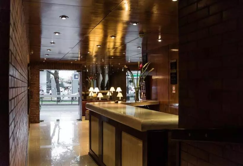 Apart Hotel El Doral