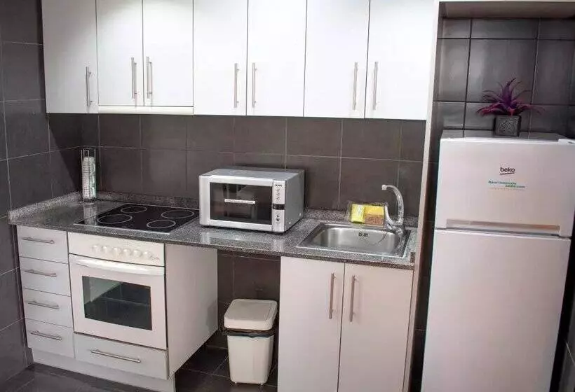 Apartamentos La Solana 3000