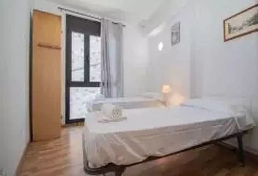 Apartamentos La Solana 3000