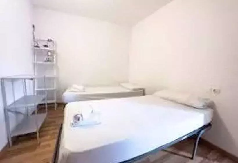 Apartamentos La Solana 3000