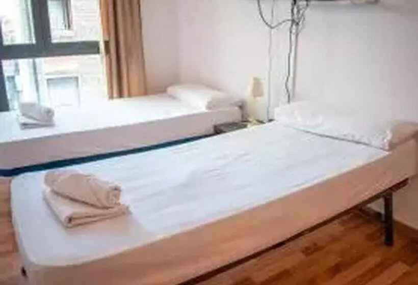 Apartamentos La Solana 3000