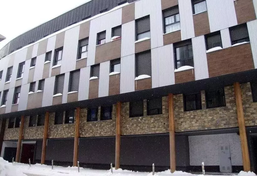 Apartamentos La Solana 3000