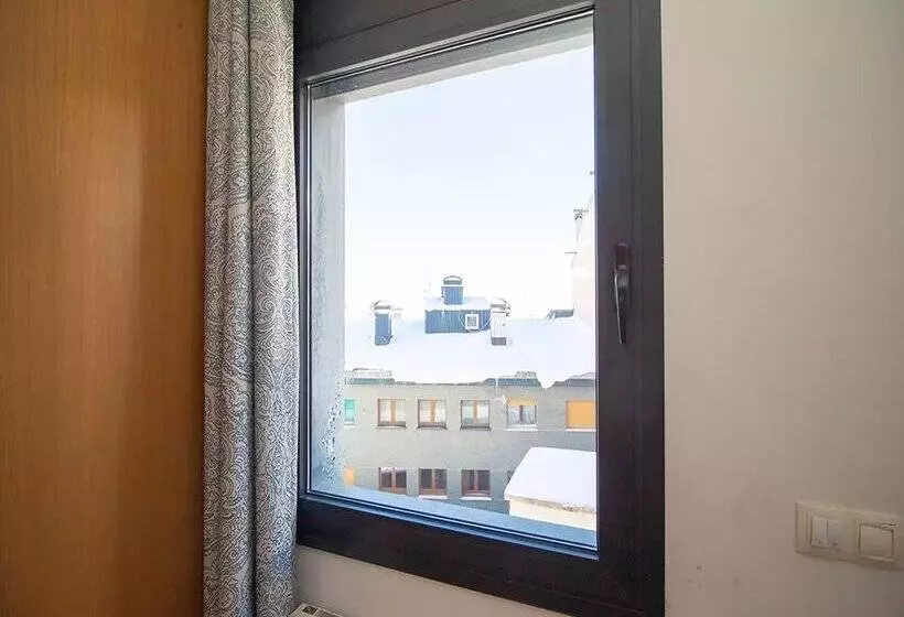 Apartamentos La Solana 3000