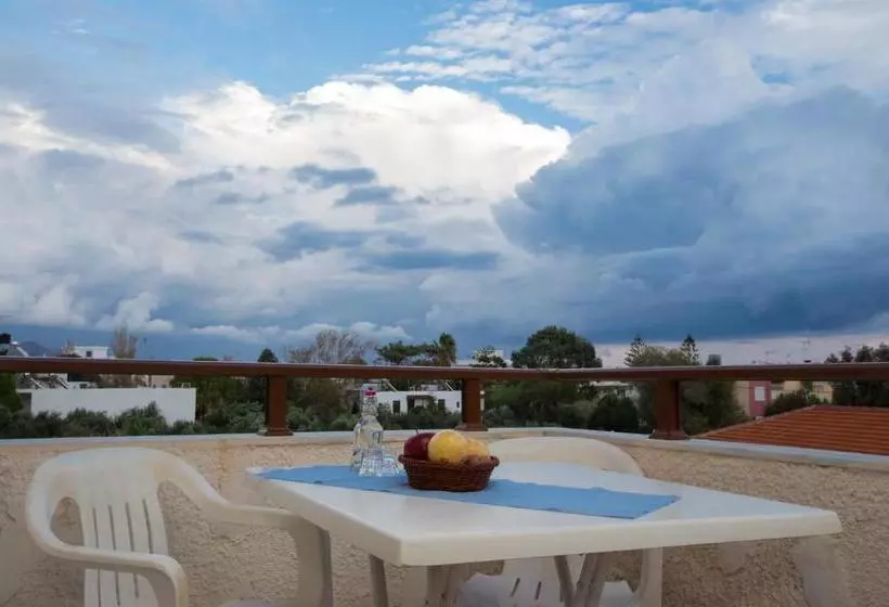 Filoxenia Apartments 2