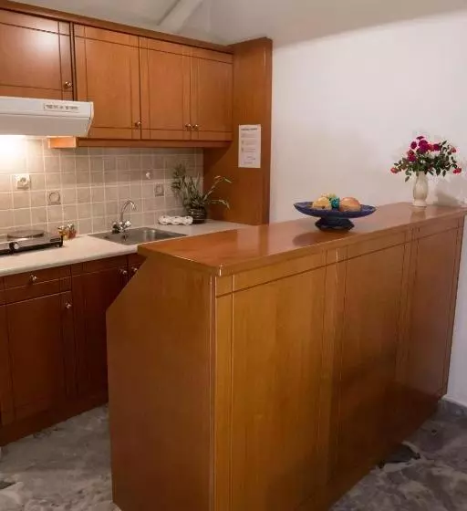 Filoxenia Apartments 2