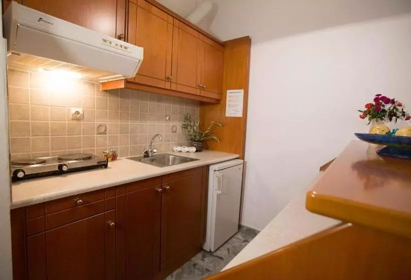 Filoxenia Apartments 2