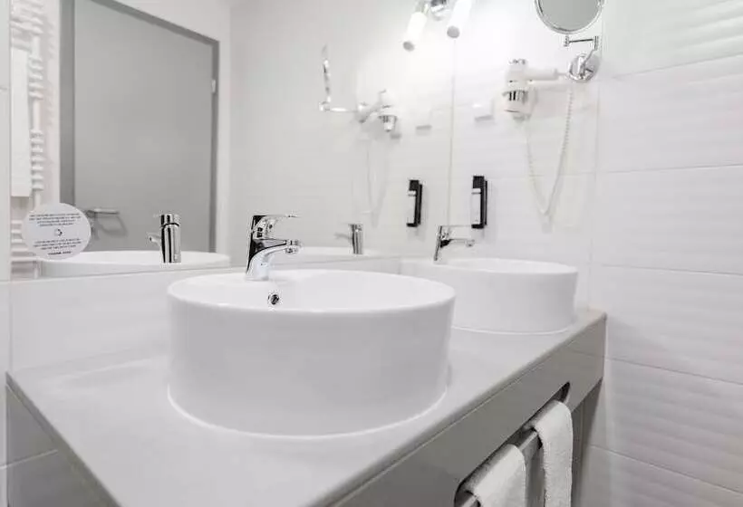 ホテル Akeah Verdi Budapest