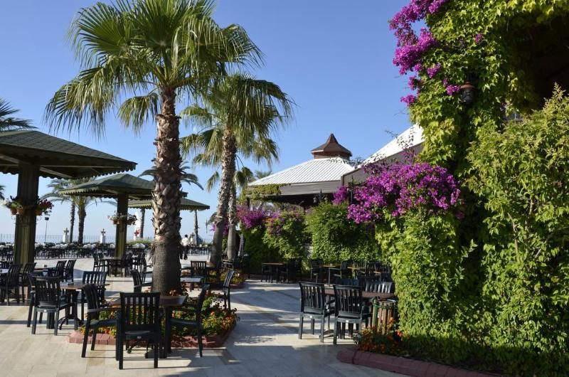 هتل Emelda Sun Club