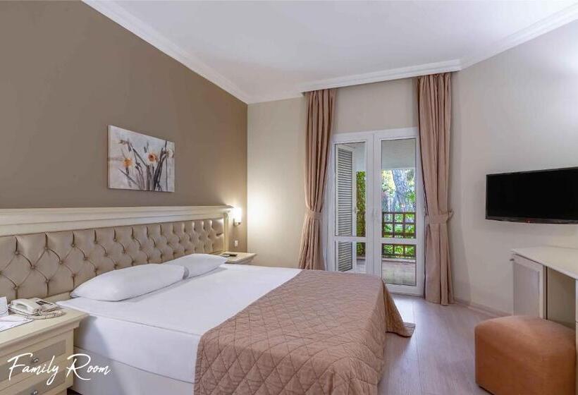 هتل Emelda Sun Club