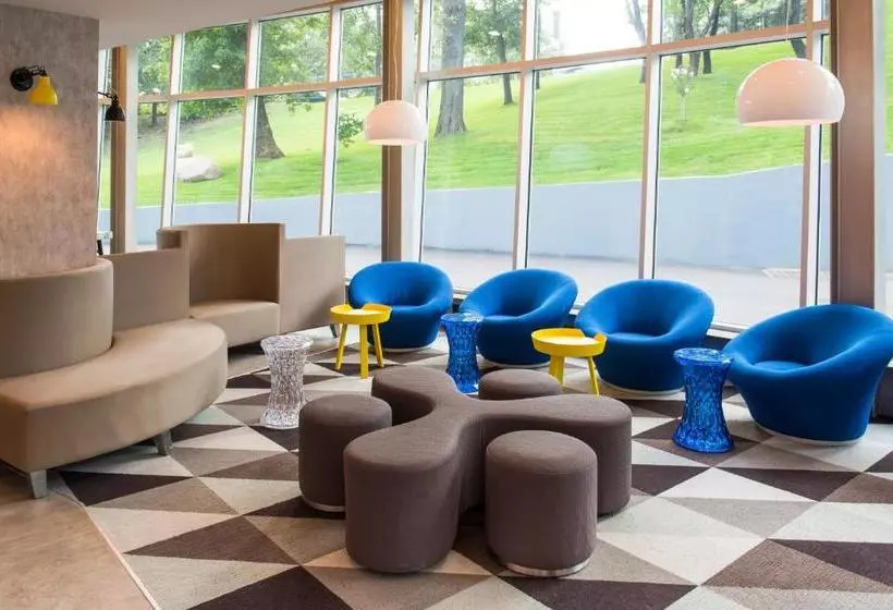 ホテル Ibis Styles New York Laguardia Airport