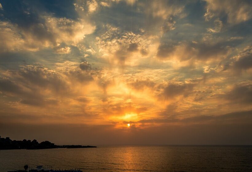 هتل The Rooms Boutique