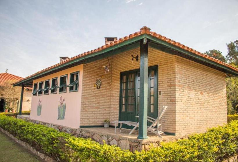 ホテル Verdes Em Cantos Pousada