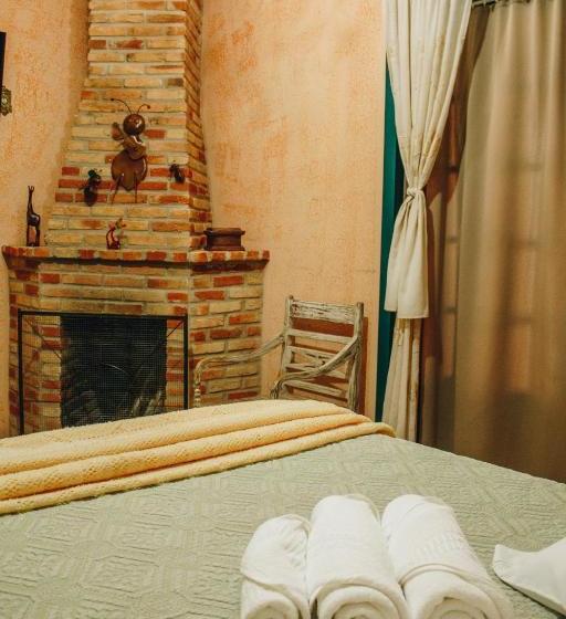 ホテル Verdes Em Cantos Pousada