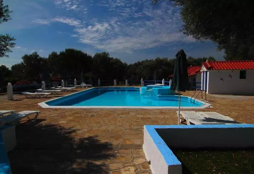 Hotelli White Rock Apartments