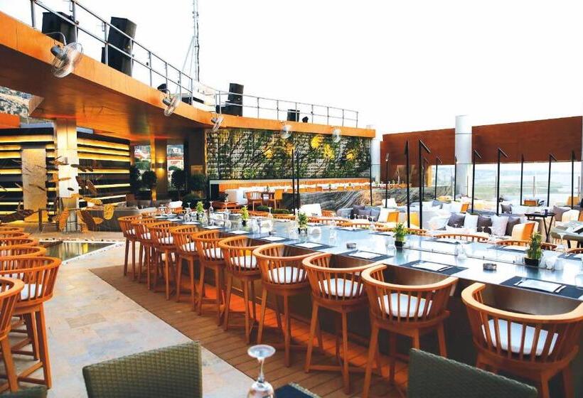 Miramar Hotel Resort And Spa