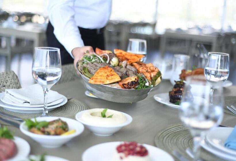 Miramar Hotel Resort And Spa