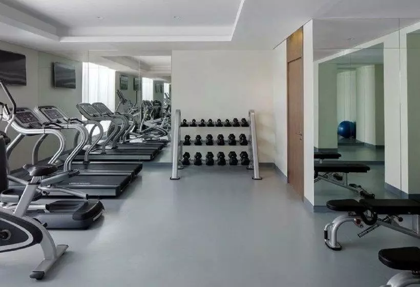 Radisson Blu Hotel Apartment Dubai Silicon Oasis