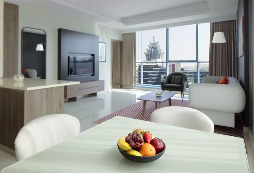 Radisson Blu Hotel Apartment Dubai Silicon Oasis