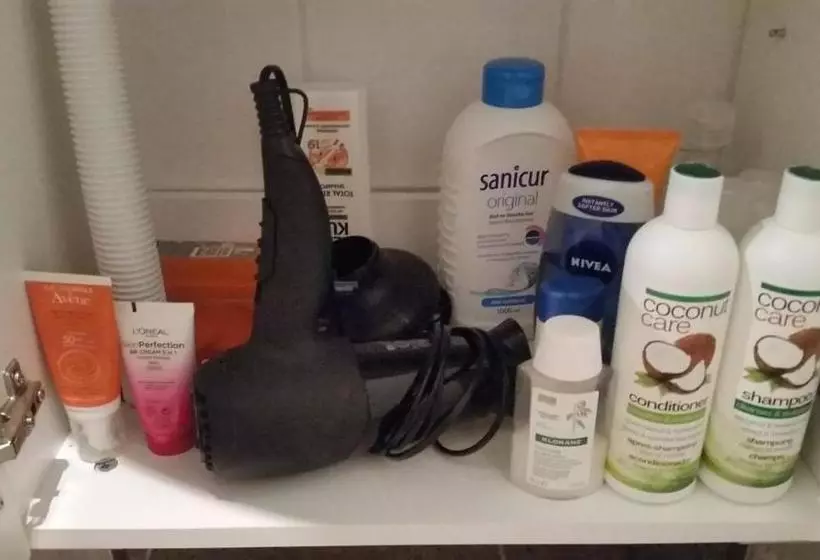 Bed & Breakfast 28 Appartement Met Privé Tuin