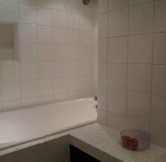 Bed & Breakfast 28 Appartement Met Privé Tuin