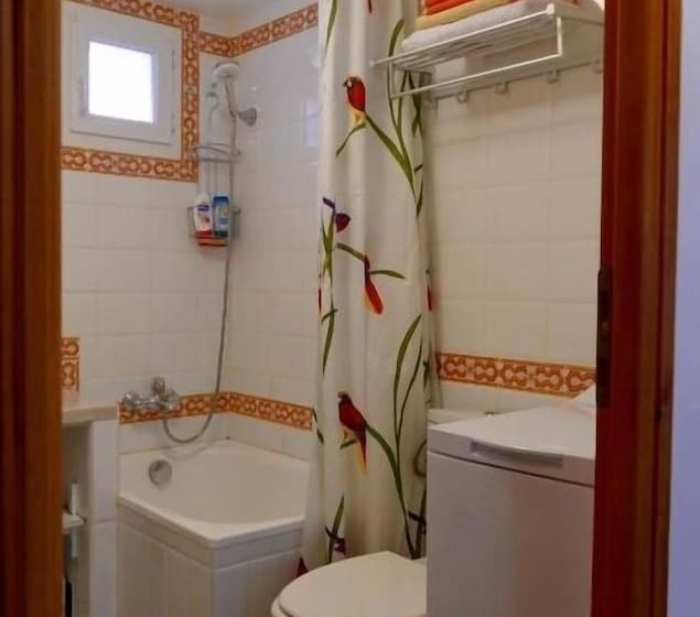 مبيت وإفطار Chalet De Paris