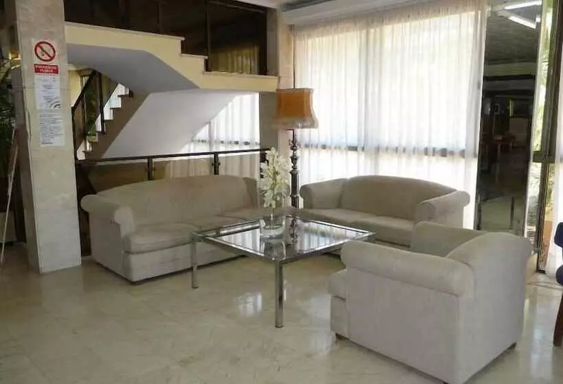 Hotelli Bj Bei Juan Hostal