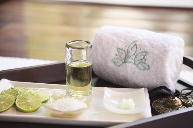 فندق Sheraton Buganvilias Resort   All Inclusive