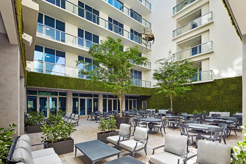 فندق Costa Hollywood Beach Resort  An Allsuite